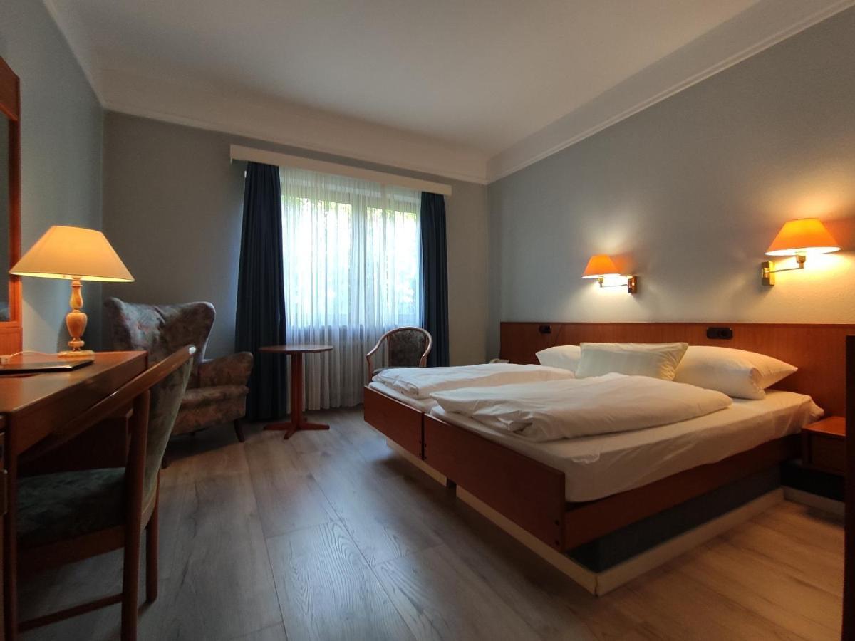 Condi Hotel Хамбург Екстериор снимка