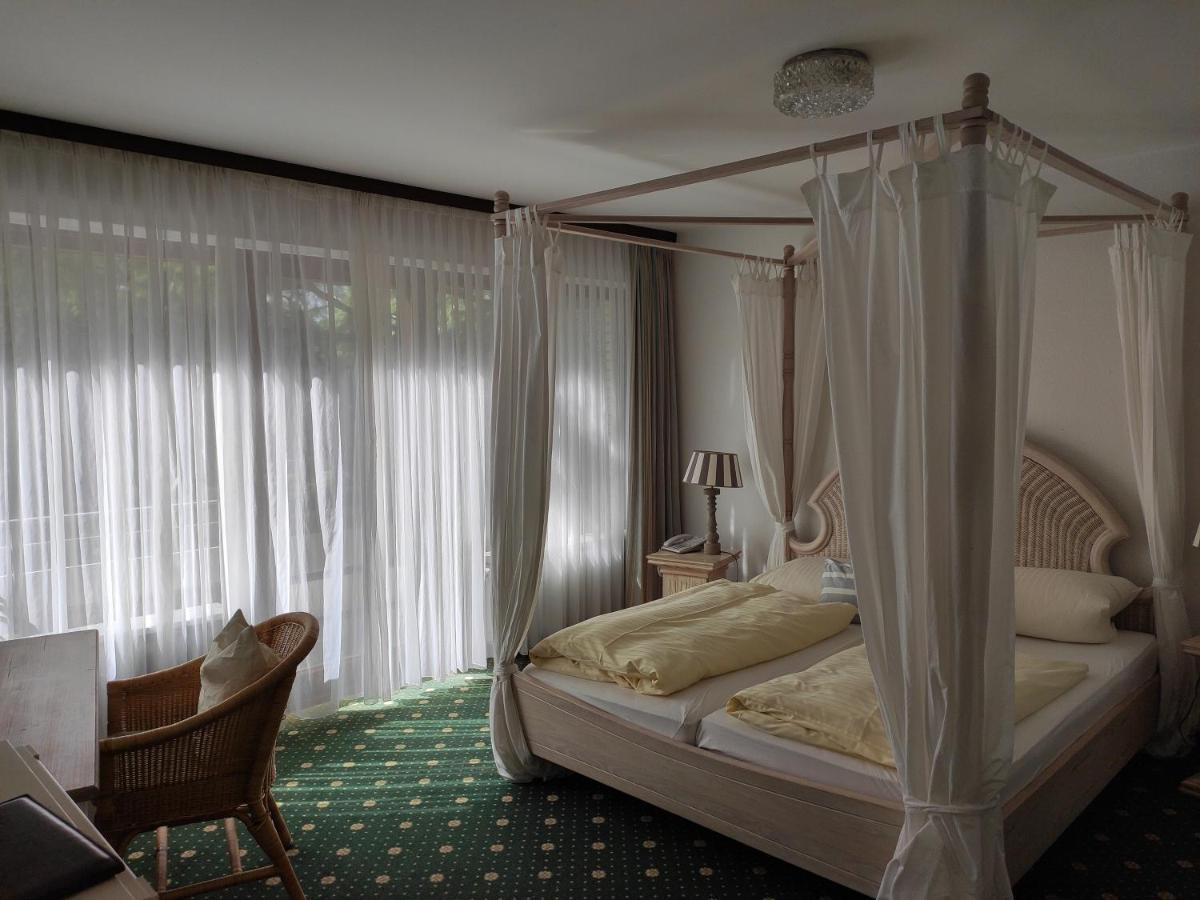 Condi Hotel Хамбург Екстериор снимка