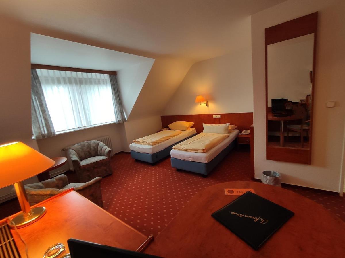 Condi Hotel Хамбург Екстериор снимка